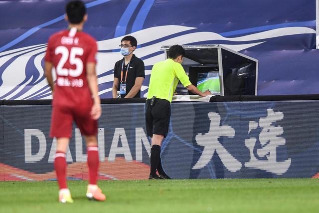 意甲-达尼洛进球 尤文1比0胜乌迪内斯获8连胜