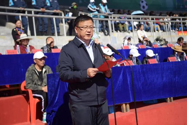 青岛红狮外援小里瓦尔多：想成为父亲那样的人不可能